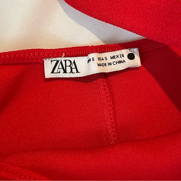 @ᴢᴀʀᴀ Red cropped top 💋🌹💄 // size: S // Excellent quality - Picture 7 of 8